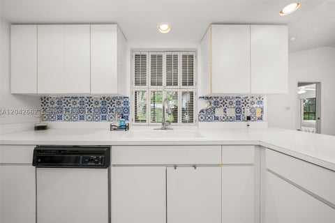 Tiny photo for 4524 Harder Avenue, Sebring, FL 33875 (MLS # A12042662)