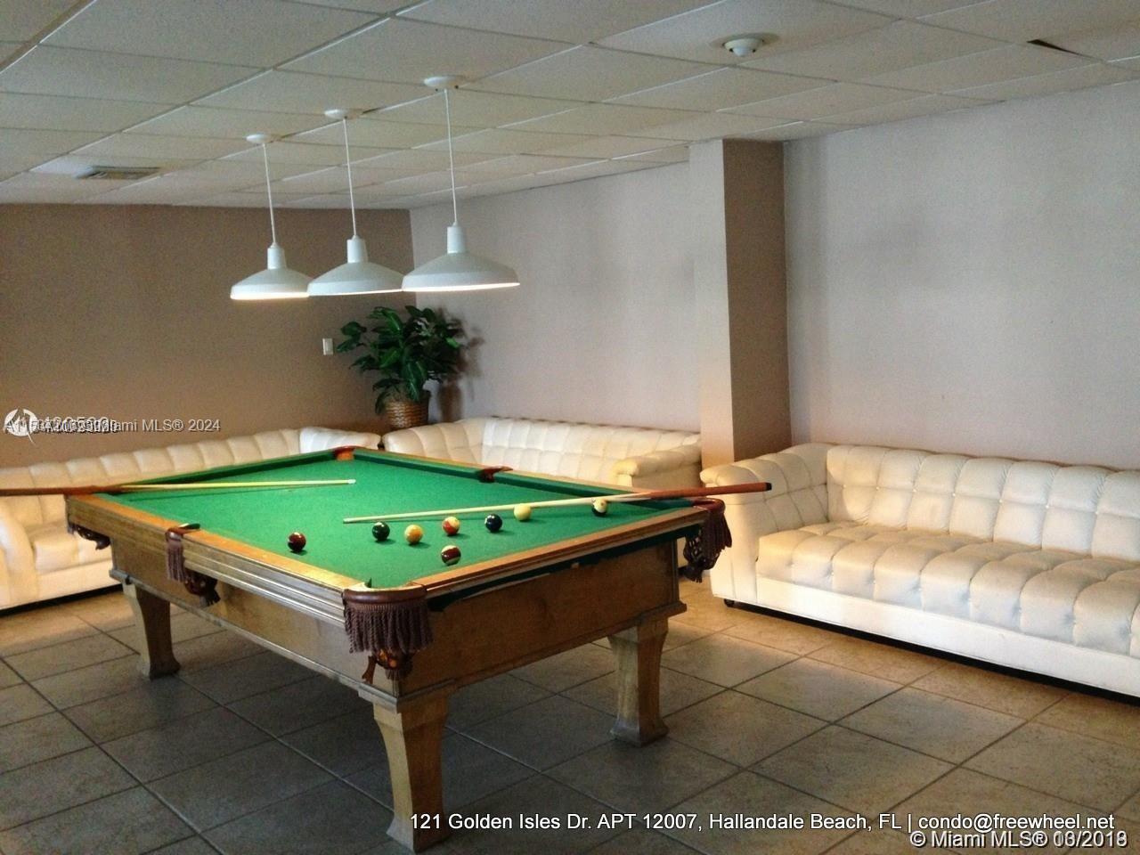 DORSEY ARMS CONDO - Residential