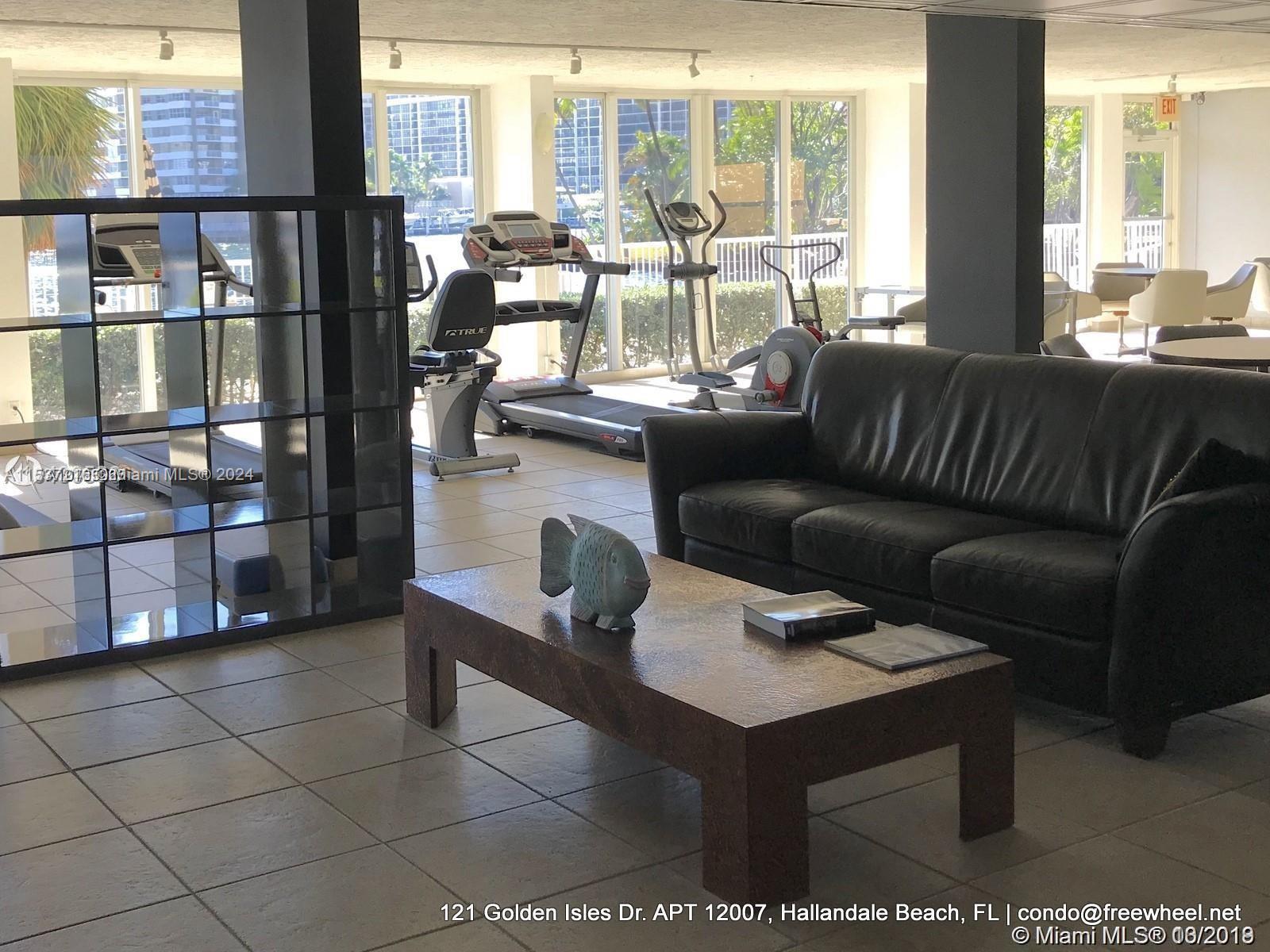 DORSEY ARMS CONDO - Residential