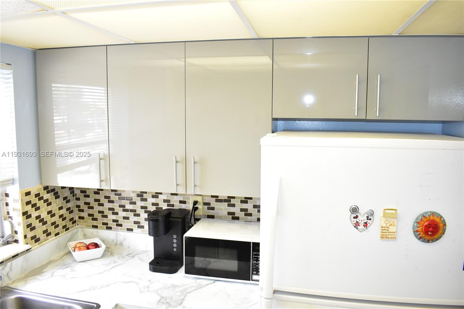 SUNRISE LAKES 113 CONDO - Residential