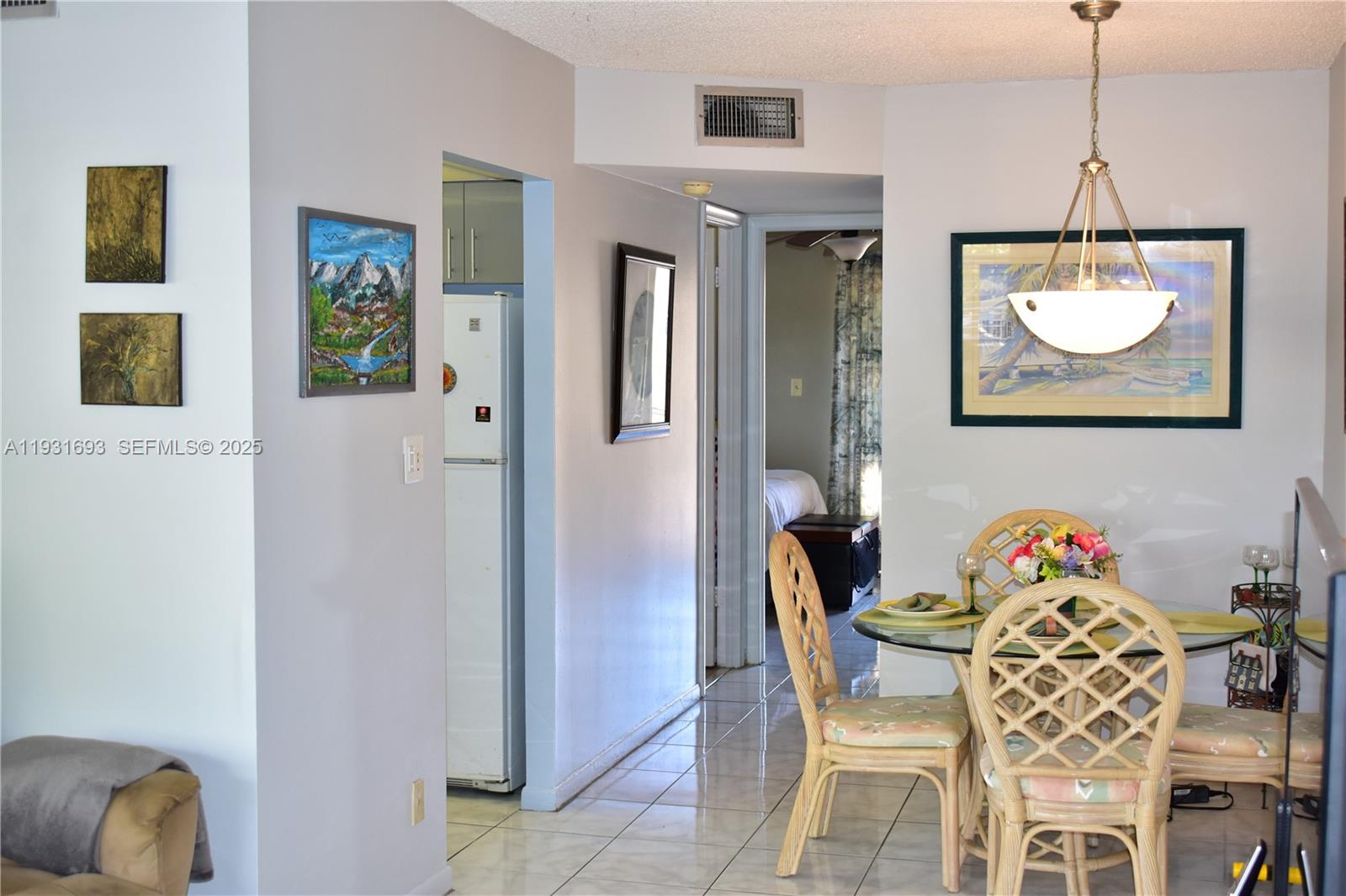 SUNRISE LAKES 113 CONDO - Residential