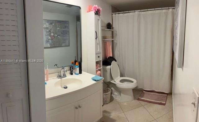 WATERSIDE ESTATES - Residential Lease