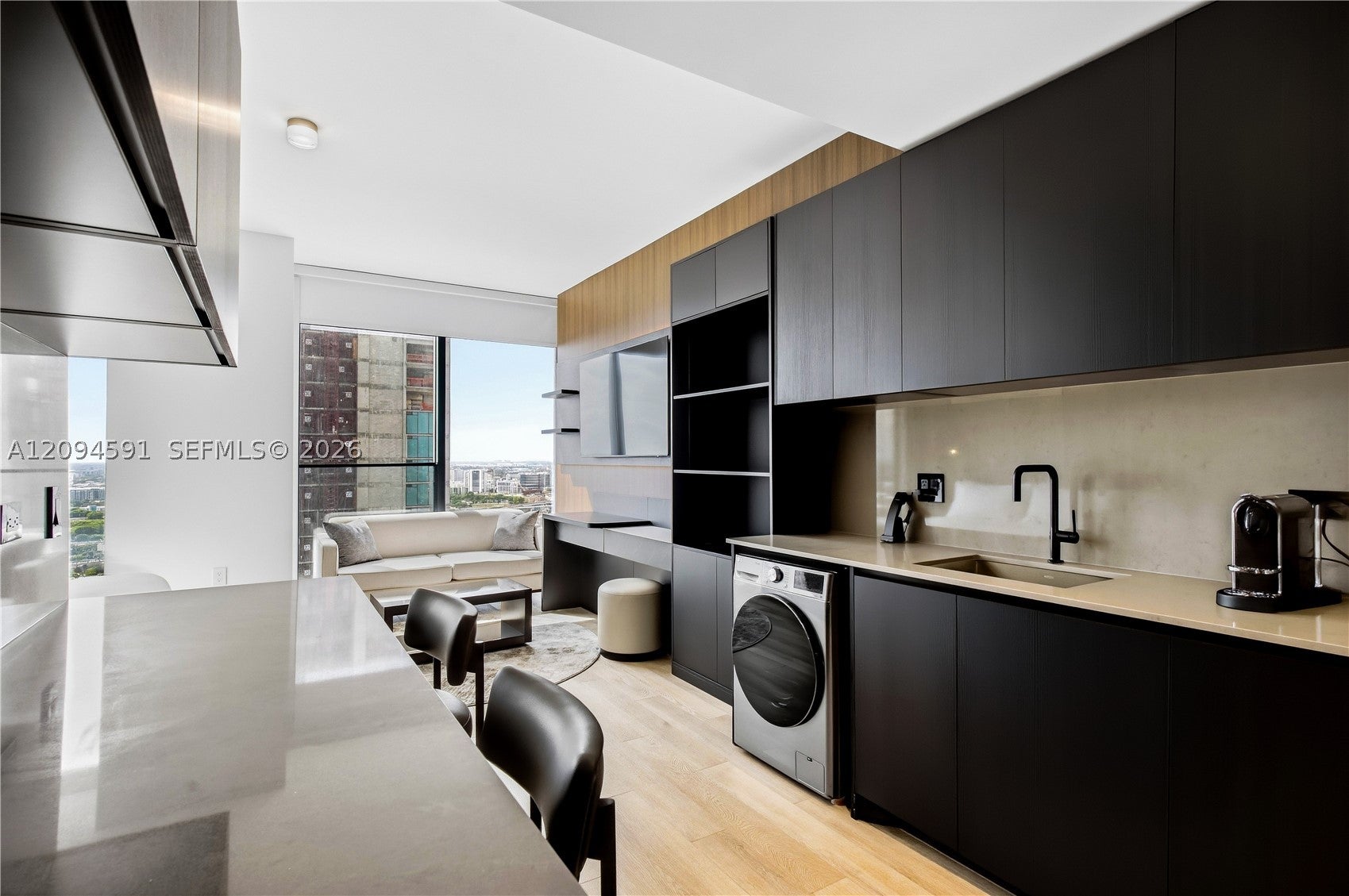 20 NE 11TH ST 3111