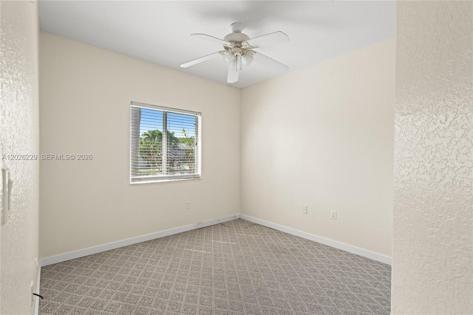 TENNESSEE ESTATES - Residential
