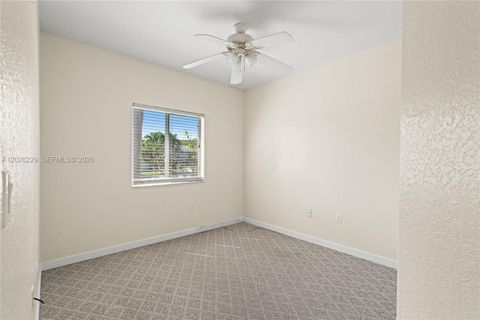 Tiny photo for 716 SE 12th Ter, Homestead, FL 33033 (MLS # A12026229)