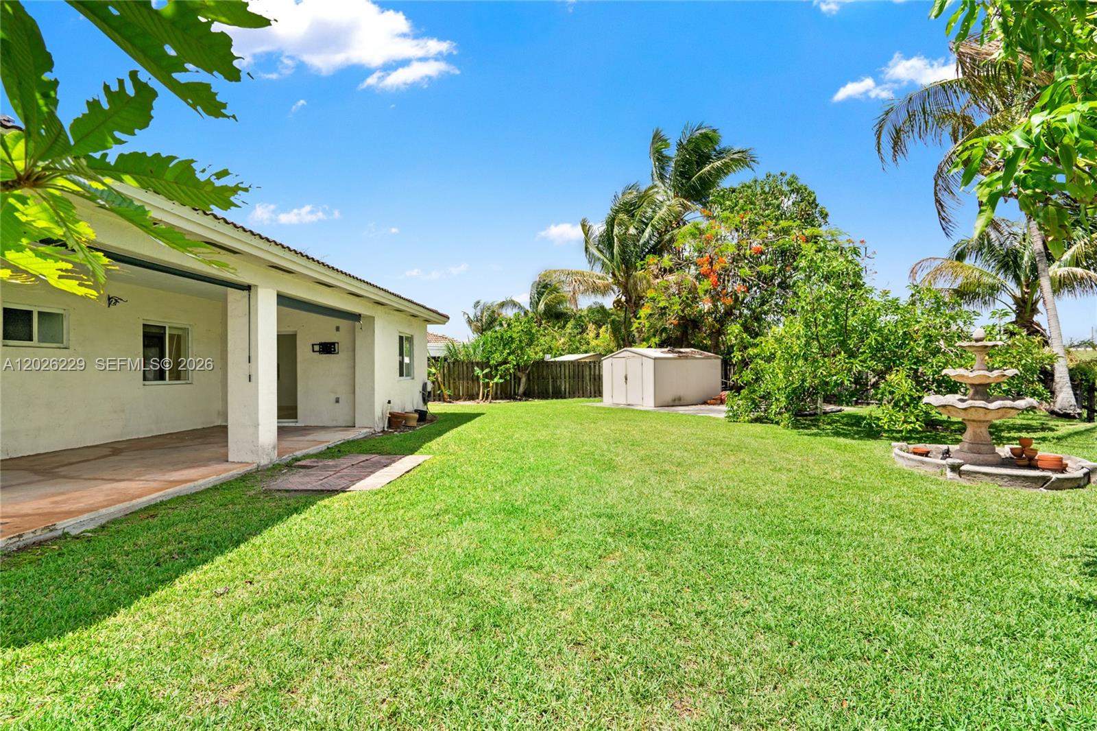 TENNESSEE ESTATES - Residential