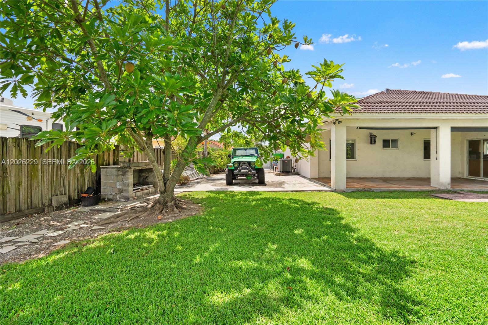 TENNESSEE ESTATES - Residential