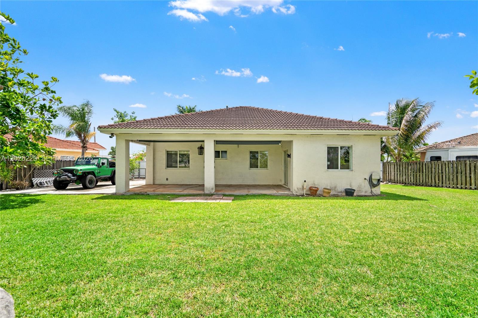 TENNESSEE ESTATES - Residential