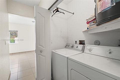 Tiny photo for 716 SE 12th Ter, Homestead, FL 33033 (MLS # A12026229)