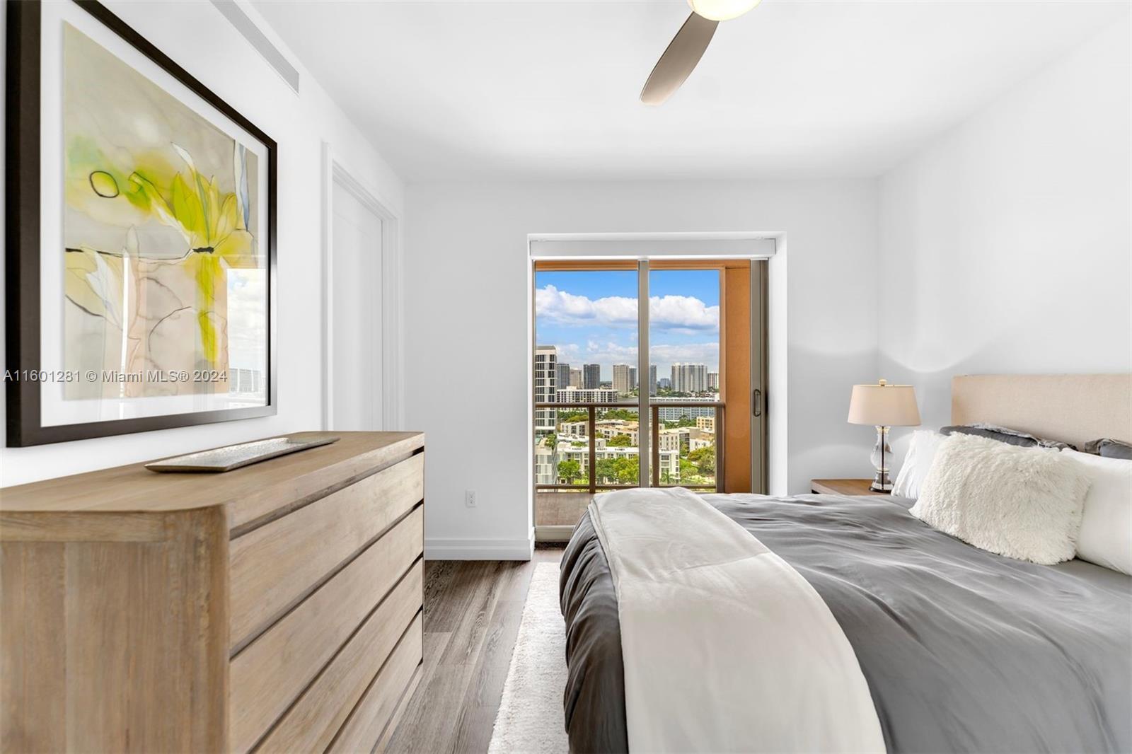 Mansions at Acqualina - Residential