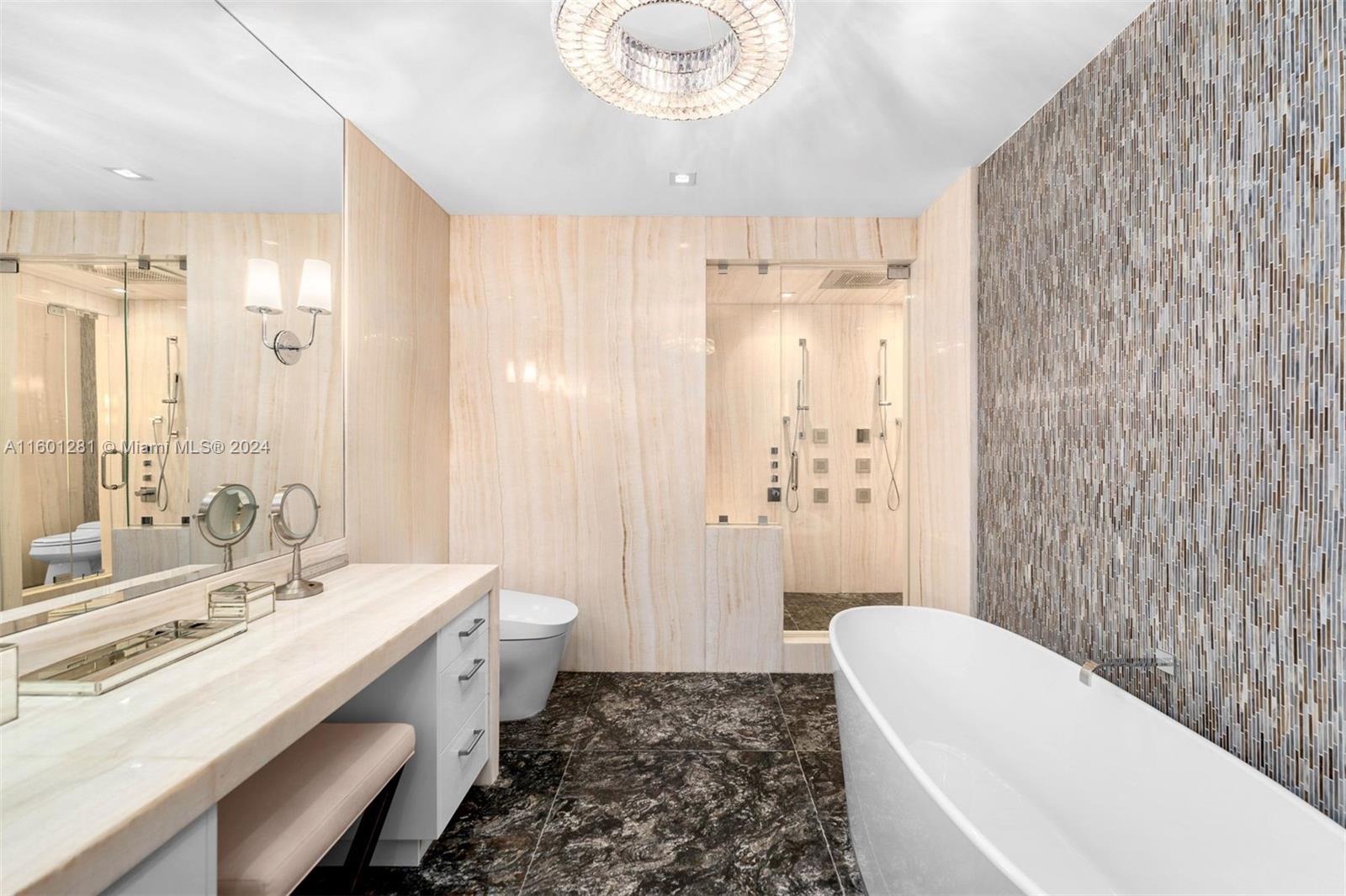 Mansions at Acqualina - Residential