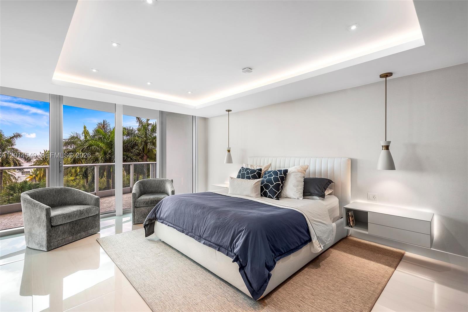 GROVENOR HOUSE CONDO - Residential Lease