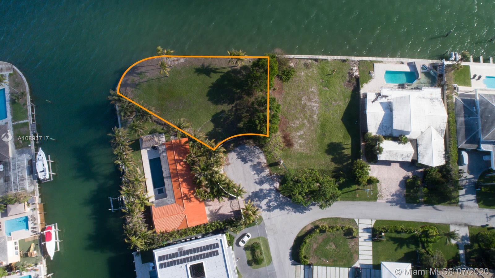 SAN SOUCI ESTATES - Land