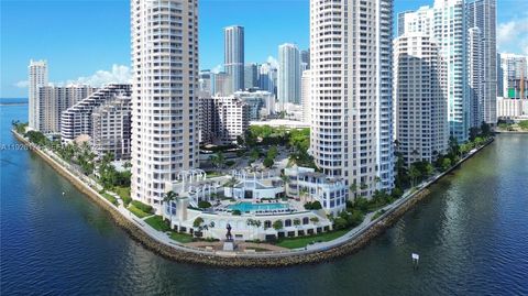 848 Brickell Key Dr 306 Miami FL 33131