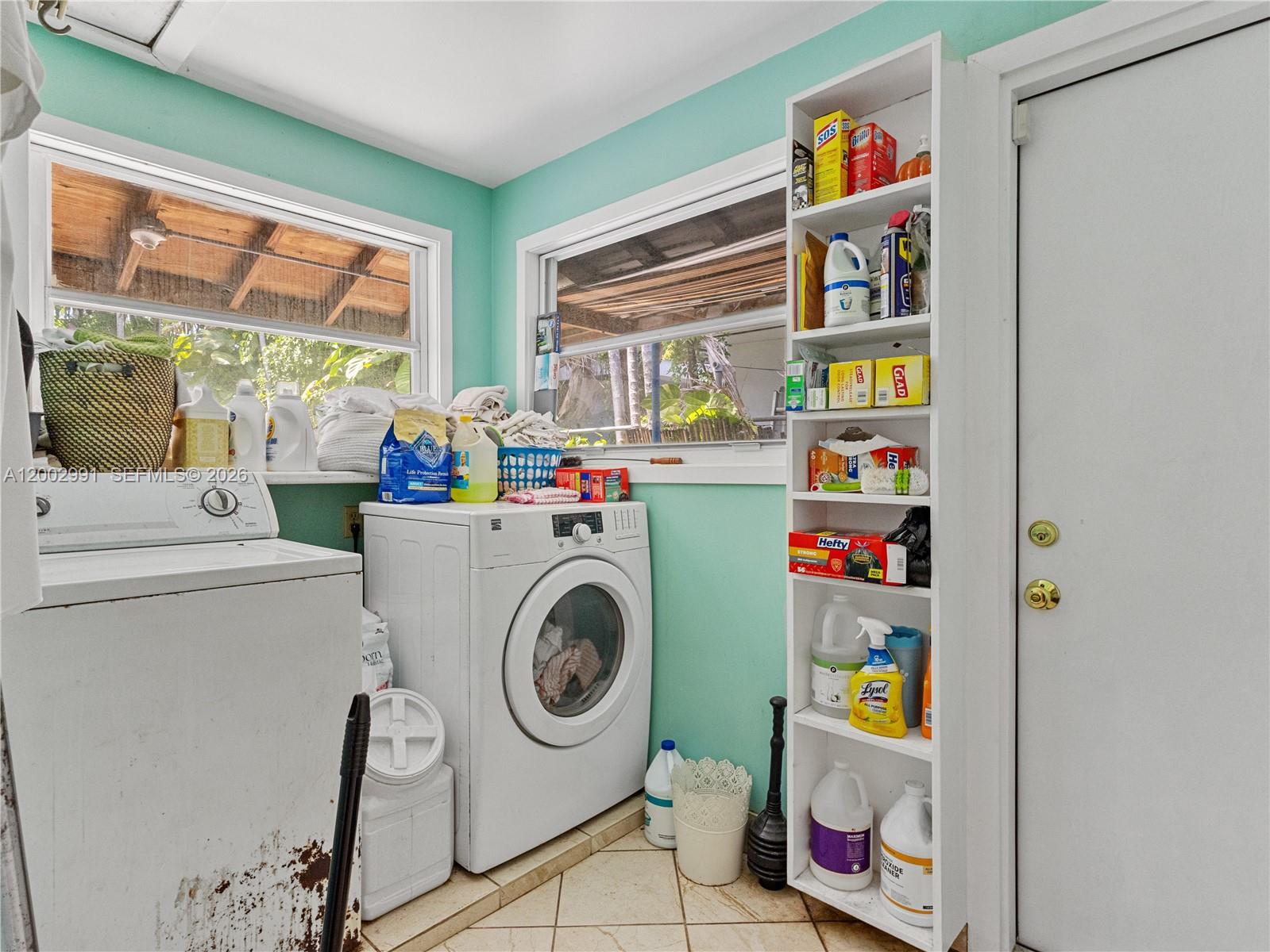 ROSEMONT PARK - Residential