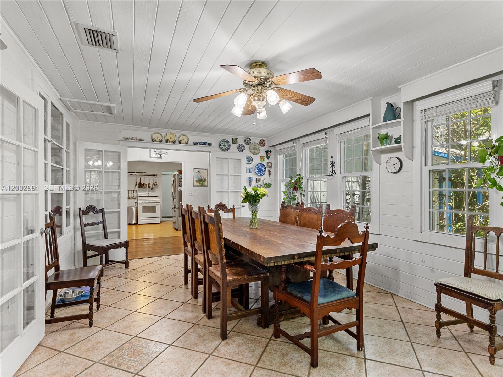 ROSEMONT PARK - Residential