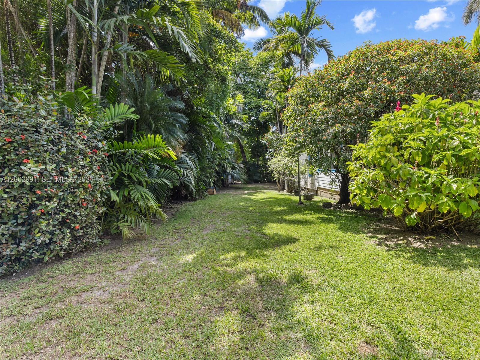 ROSEMONT PARK - Residential