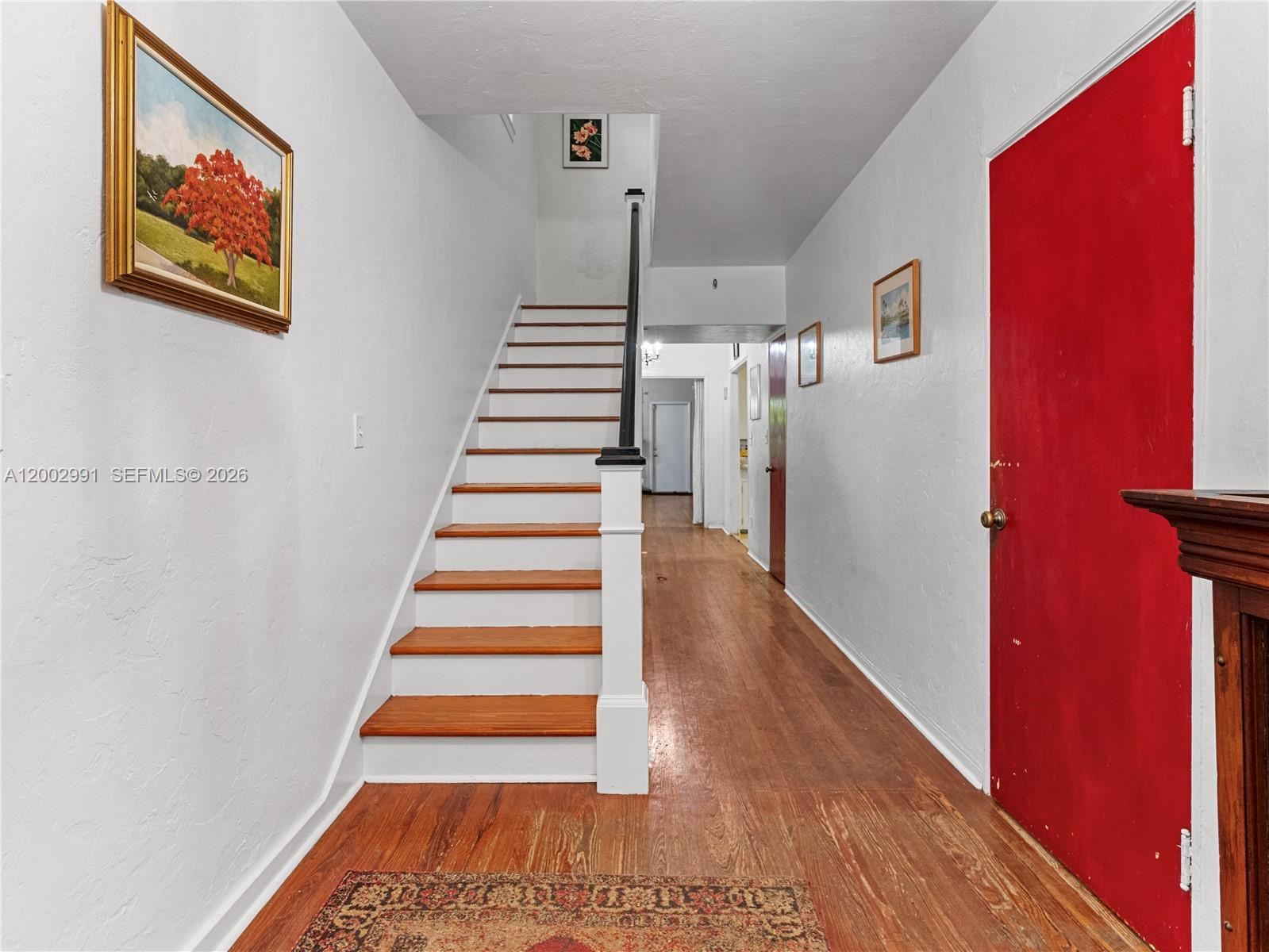 ROSEMONT PARK - Residential