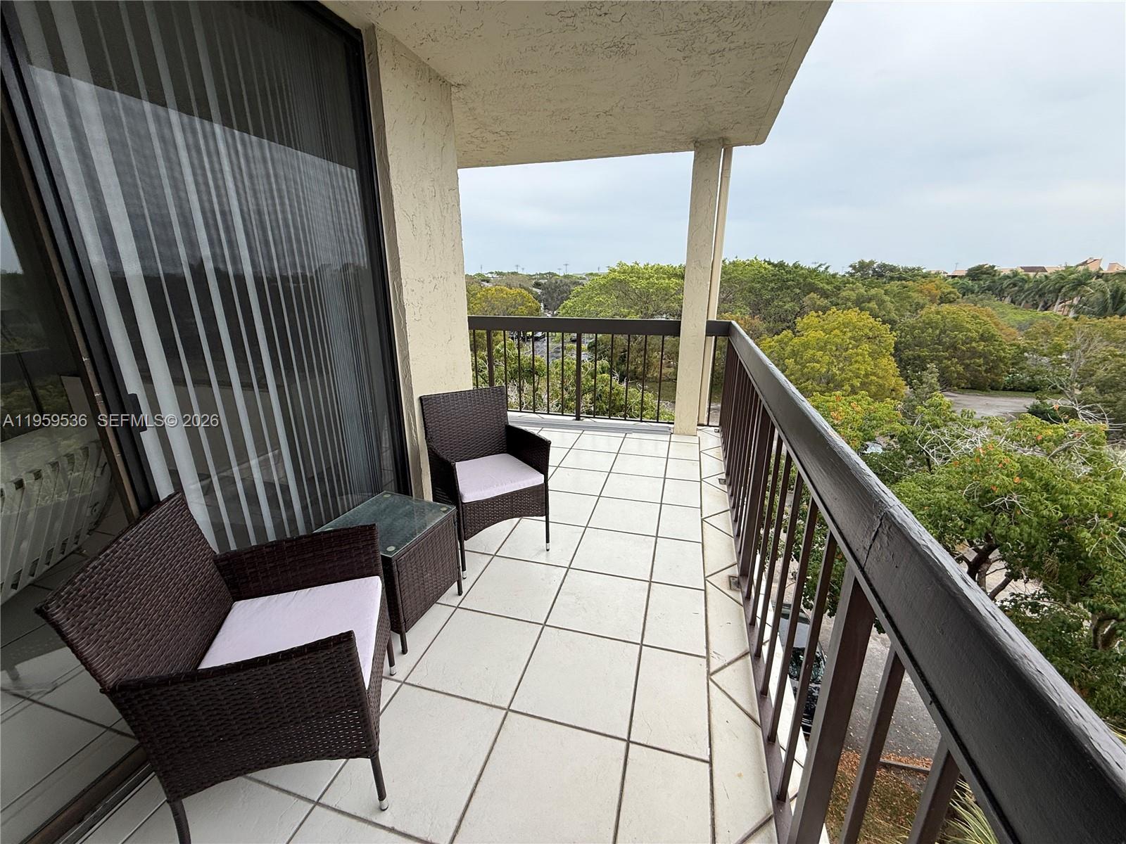 LAVERS RESORT & RACQUET C - Residential