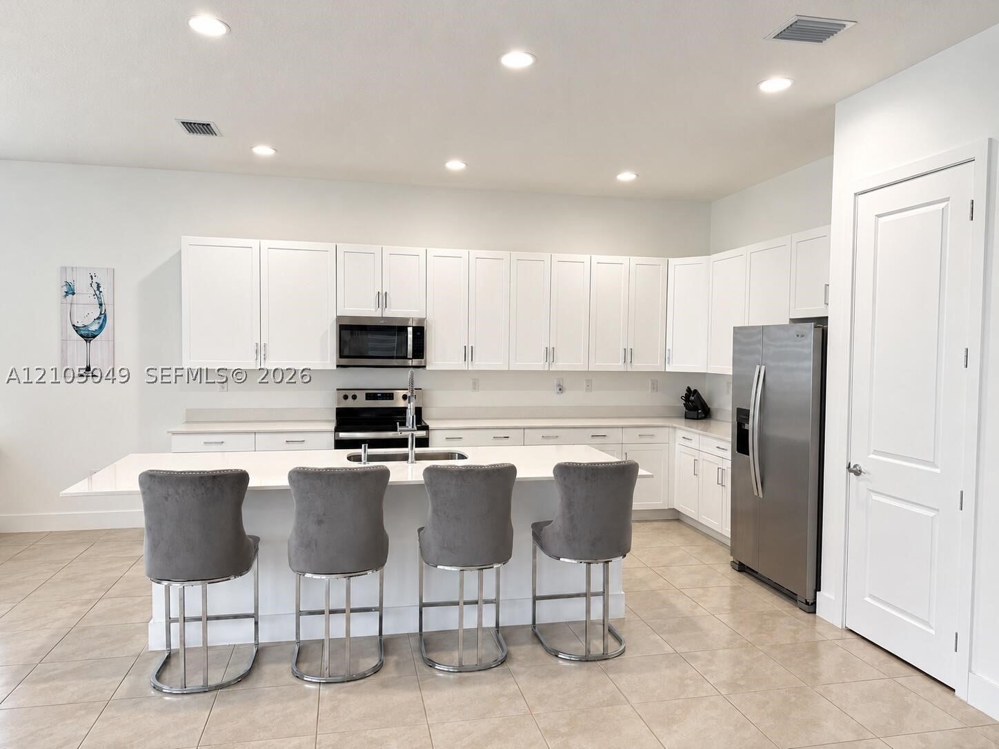 5254 Karlia Dr
