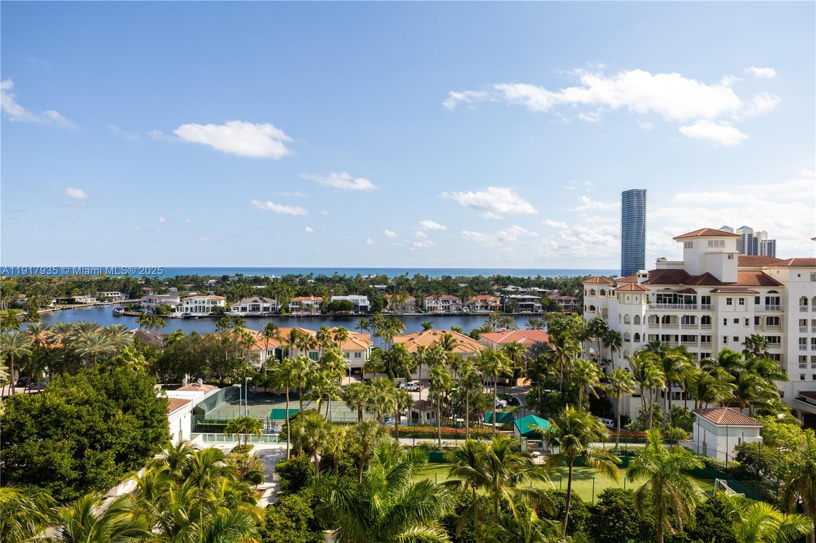 TOWERS OF PORTO VITA-SOUT - Residential