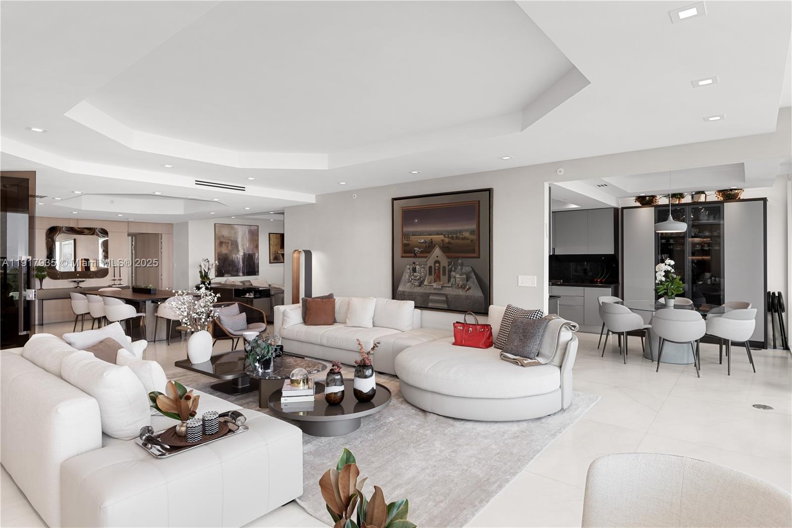 TOWERS OF PORTO VITA-SOUT - Residential