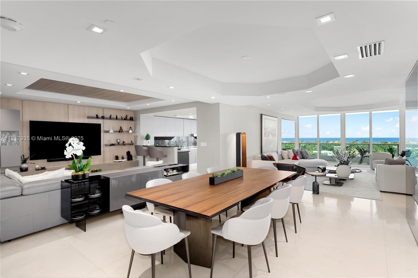 TOWERS OF PORTO VITA-SOUT - Residential