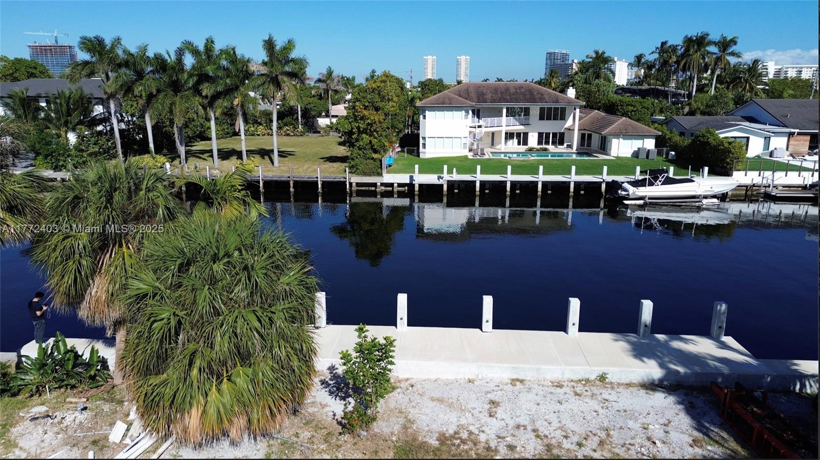 GOLDEN ISLES SEC D REPLAT - Residential