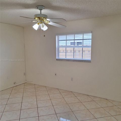 Single Family Residence in Sunrise FL 9494 26th St St 48.jpg