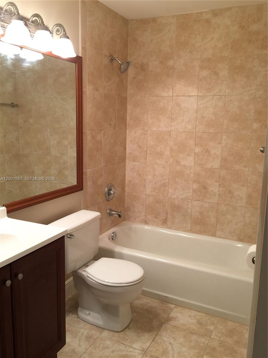 PARC VISTA CONDO - Residential Lease