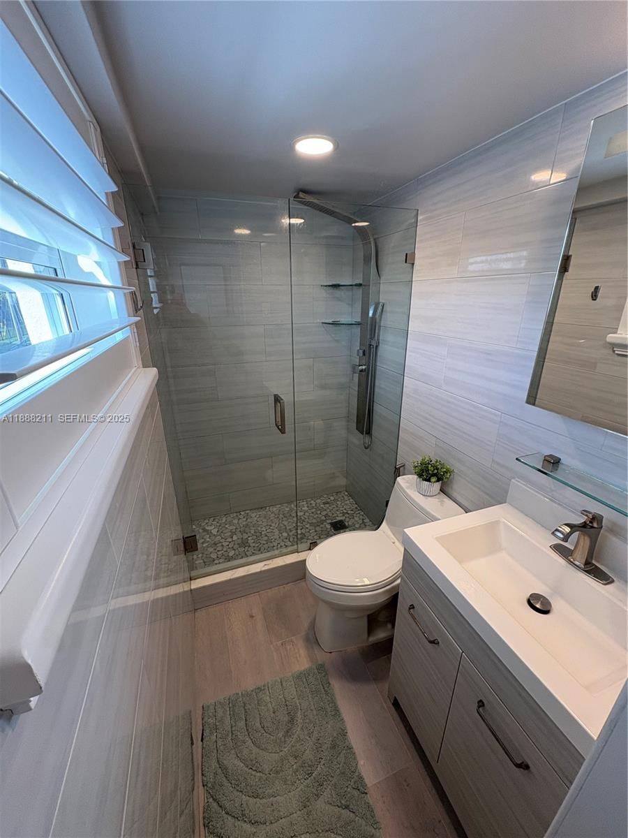 ANDORIC APTS CO-OP - Residential