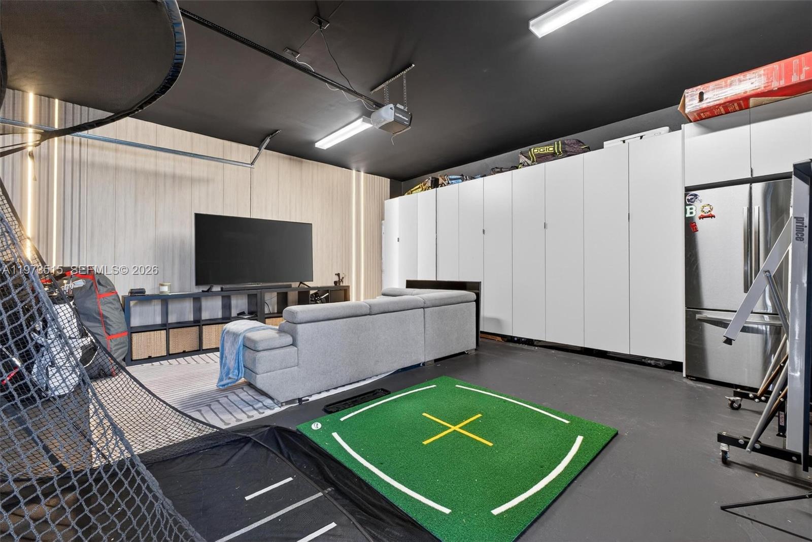 DOWNTOWN DORAL SOUTH PHAS - Residential