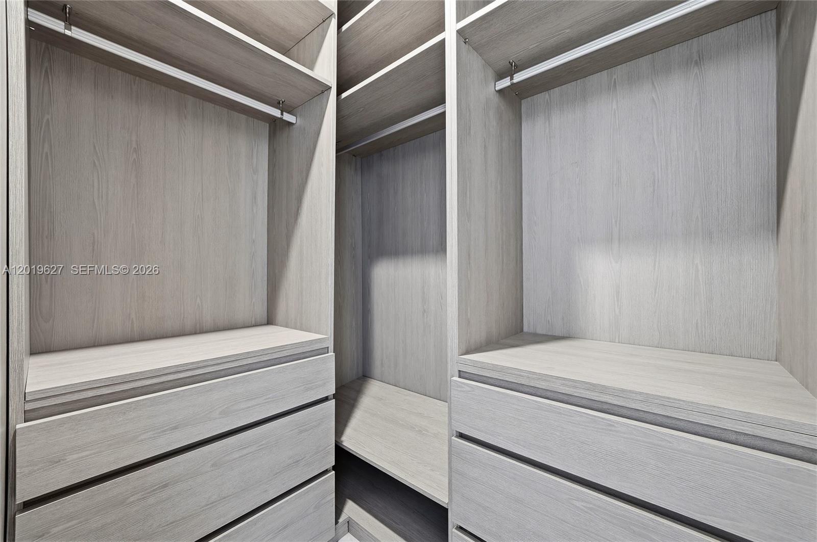 LEEWARD POINT CONDO - Residential