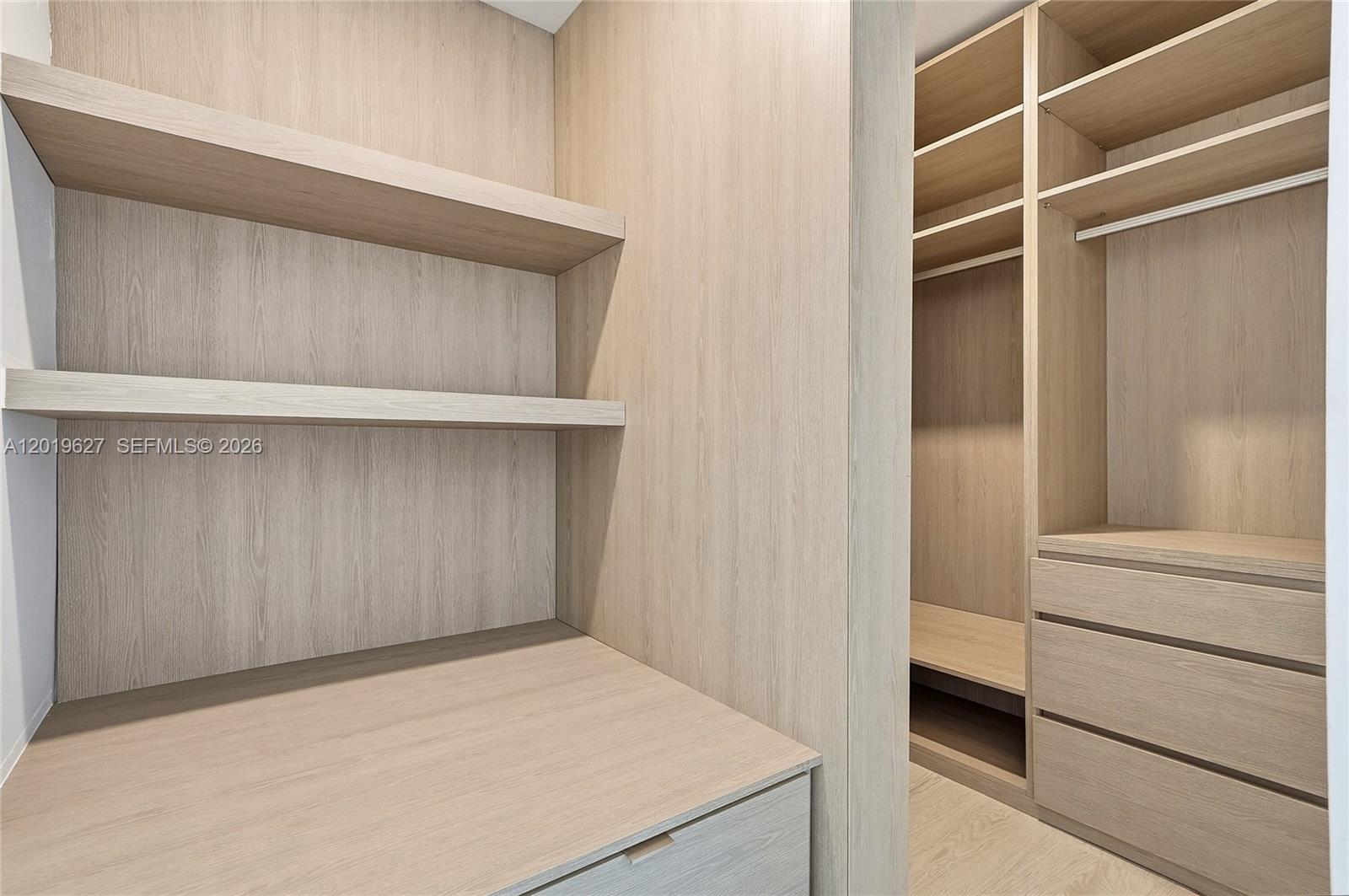 LEEWARD POINT CONDO - Residential