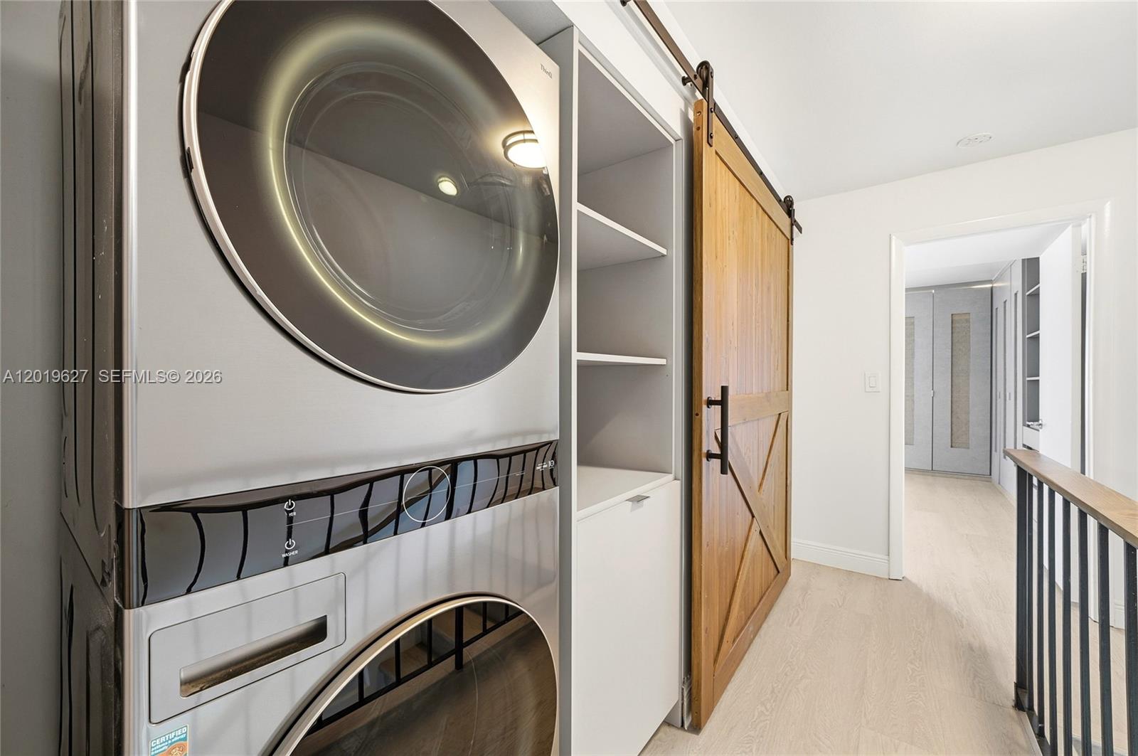 LEEWARD POINT CONDO - Residential