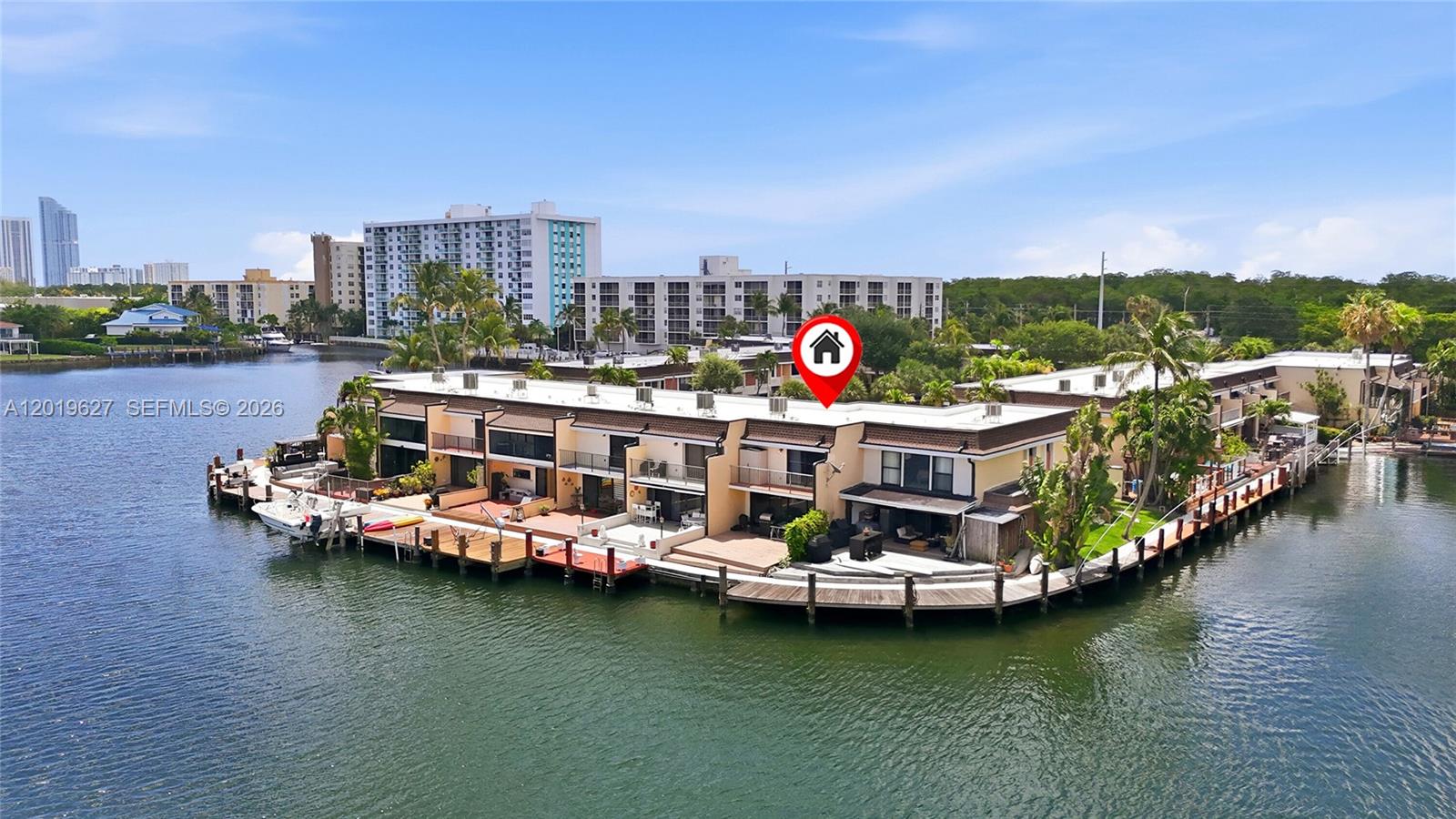 LEEWARD POINT CONDO - Residential