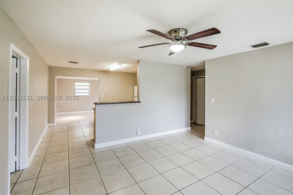 Photo of 4951 SW 16th St, Plantation, FL 33317 (MLS # A12045531)
