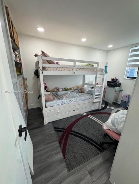 YOLANDA VILLAS CONDO - Residential