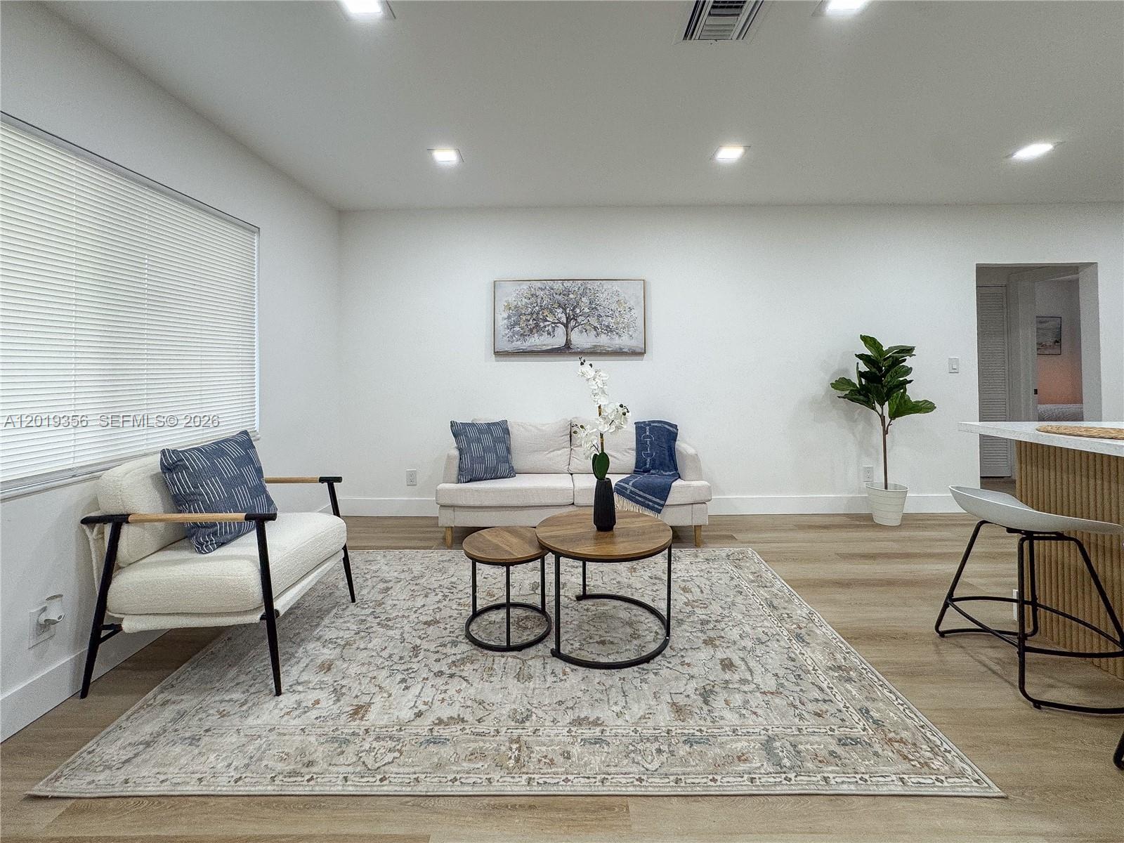 NORTH ANDREWS GARDENS FIR - Residential