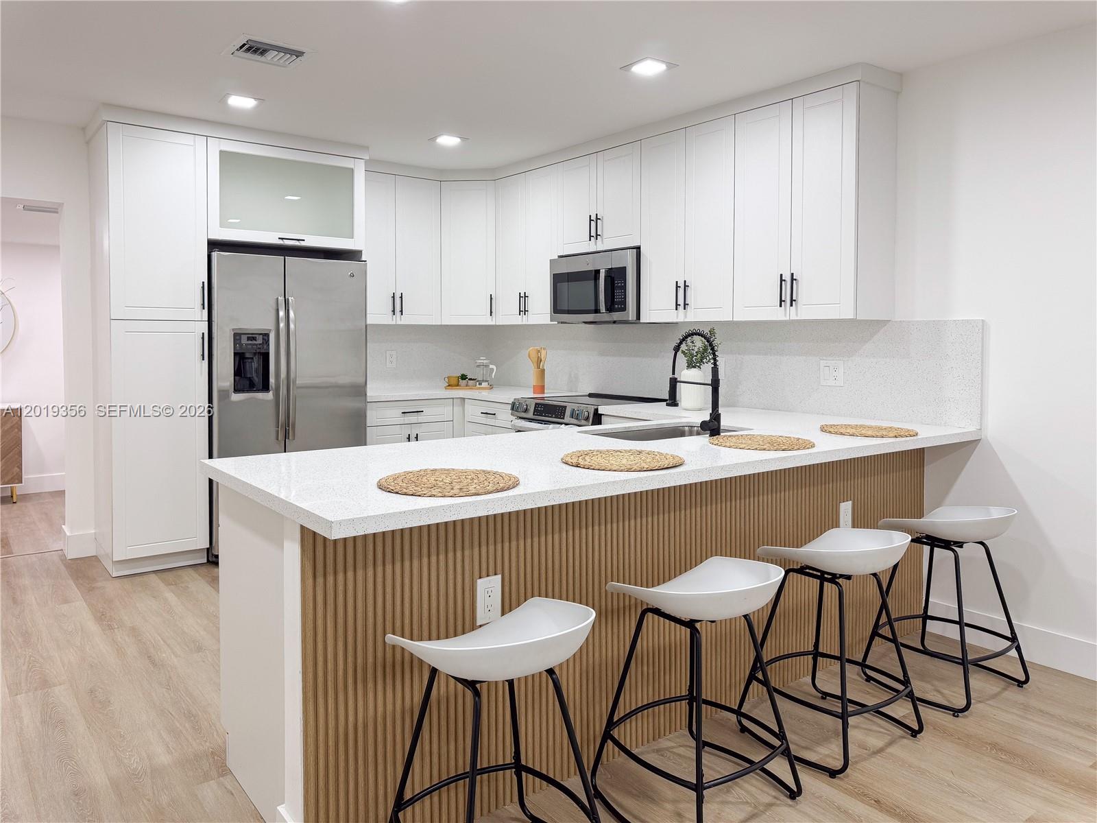 NORTH ANDREWS GARDENS FIR - Residential