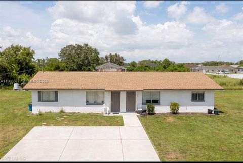 132/134 S Gordon Lehigh Acres FL 33973