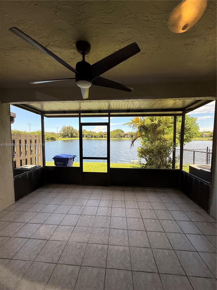 PEMBROKE POINTE SECTION T - Residential Lease