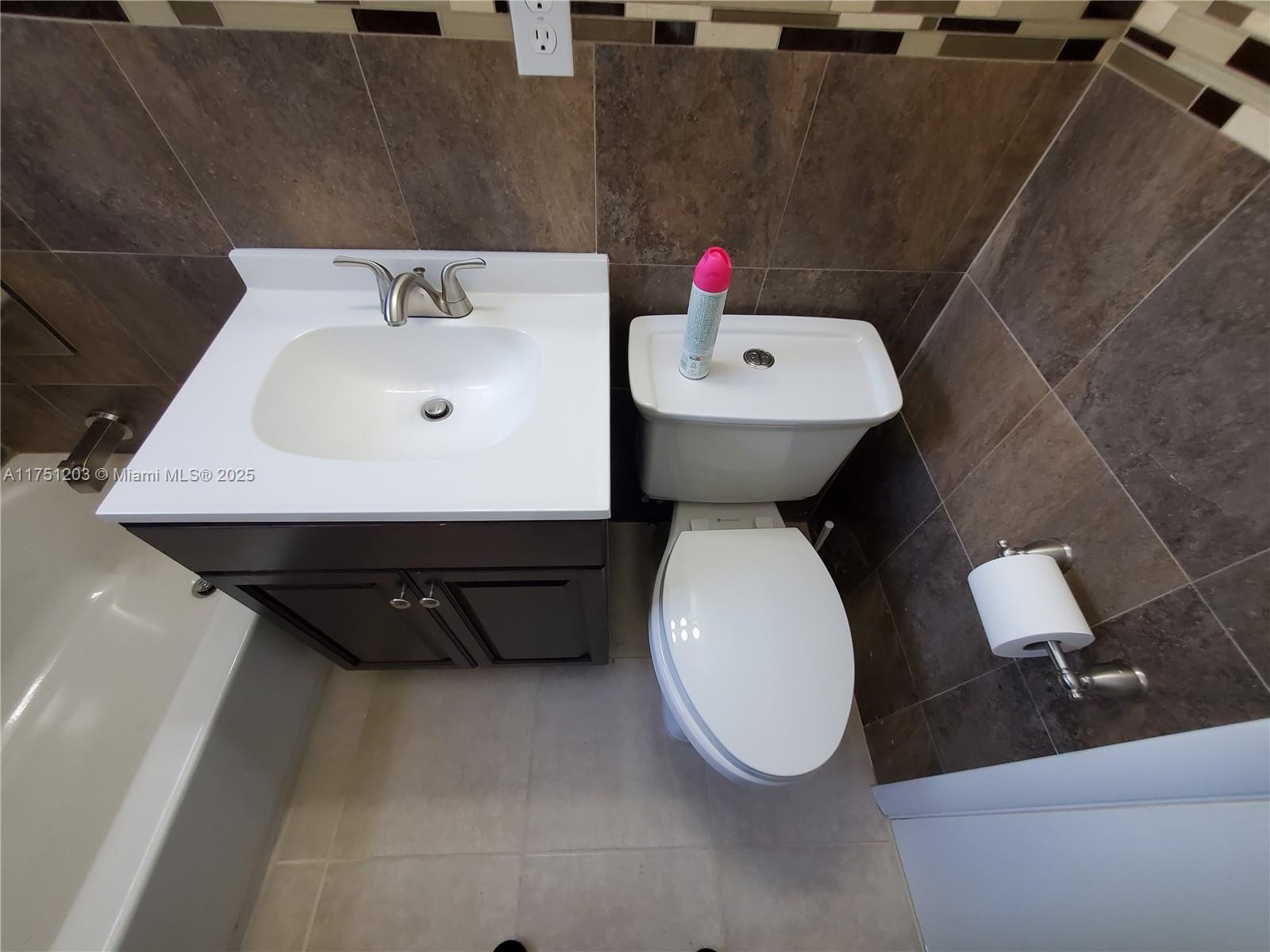 WYND WOOD PARK - Residential Income