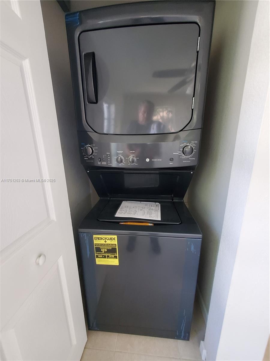 WYND WOOD PARK - Residential Income