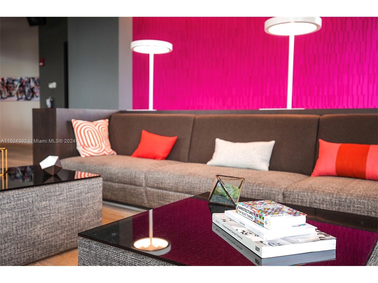 CENTRO CONDO - Residential
