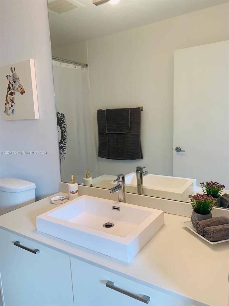 CENTRO CONDO - Residential