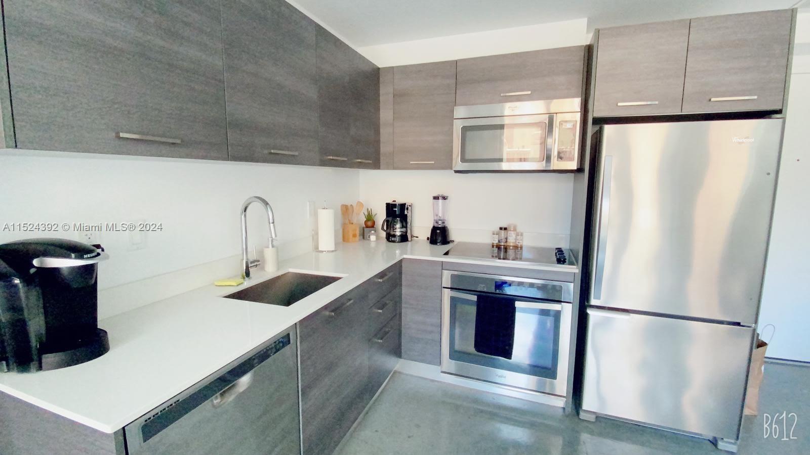 CENTRO CONDO - Residential