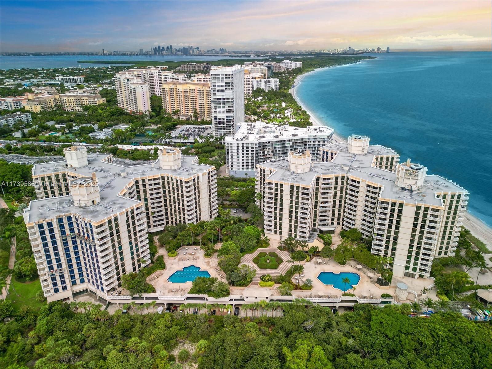 TOWERS OF KEY BISCAYNE CO - Residential