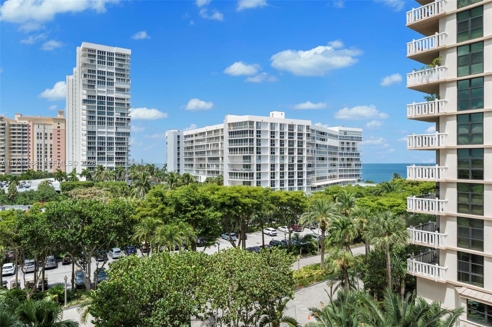 TOWERS OF KEY BISCAYNE CO - Residential