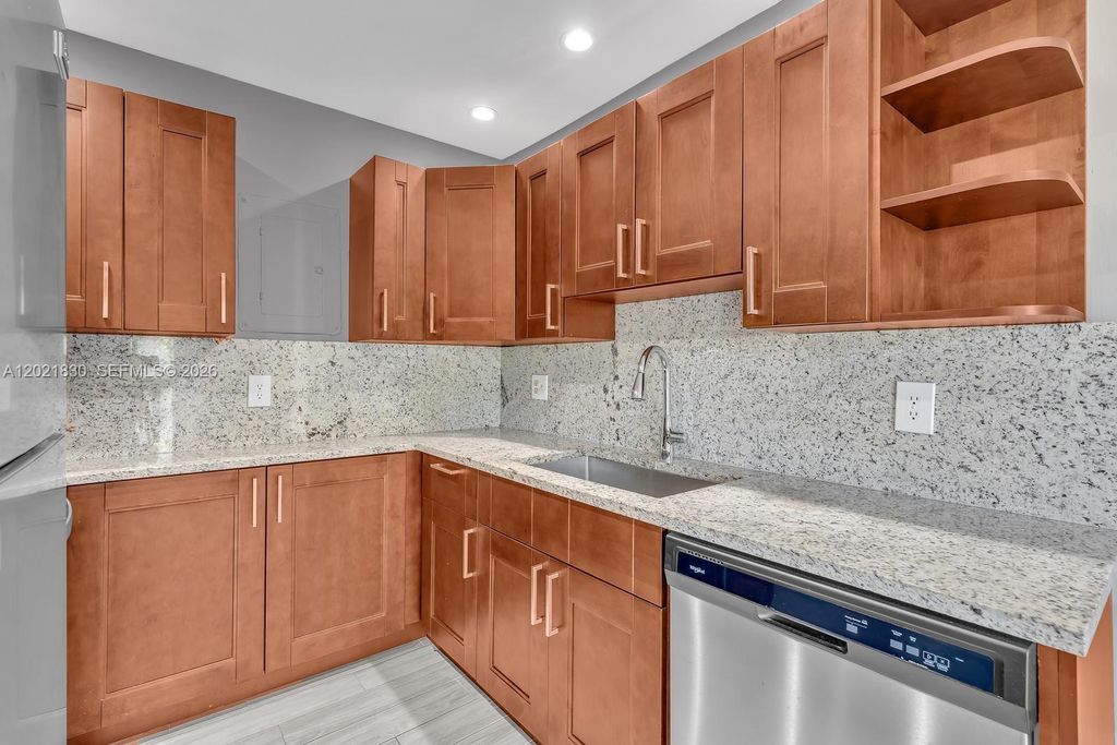 Photo of 8911 NW 28th Dr #B-32, Coral Springs, FL 33065 (MLS # A12021830)